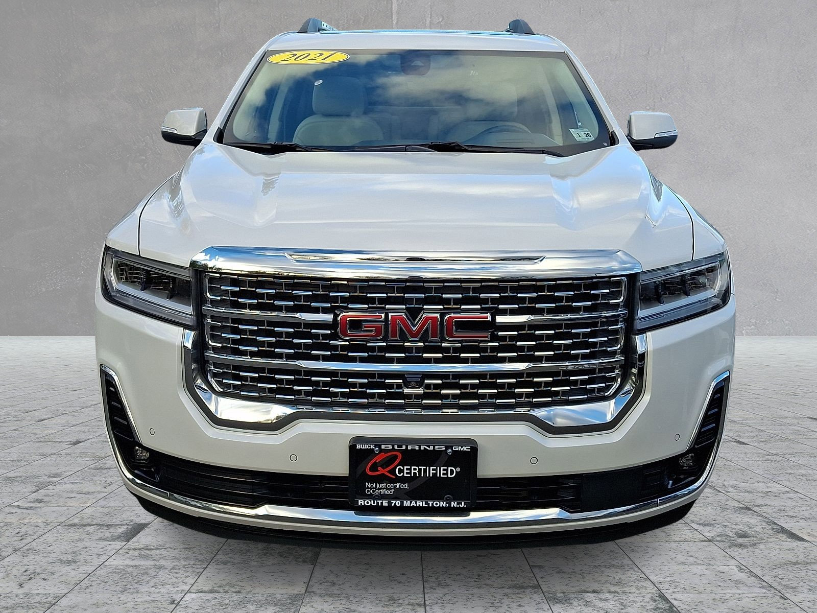 Used 2021 GMC Acadia Denali w/ Denali Ultimate Package image 3