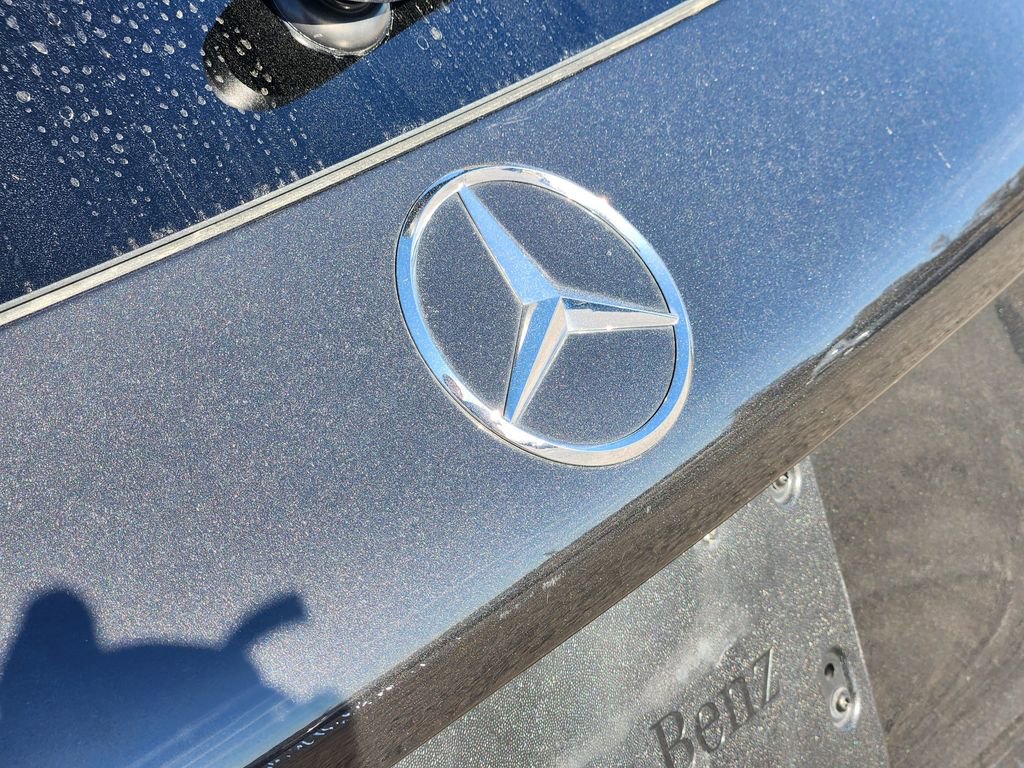 Used 2022 Mercedes-Benz GLC 300 image 11