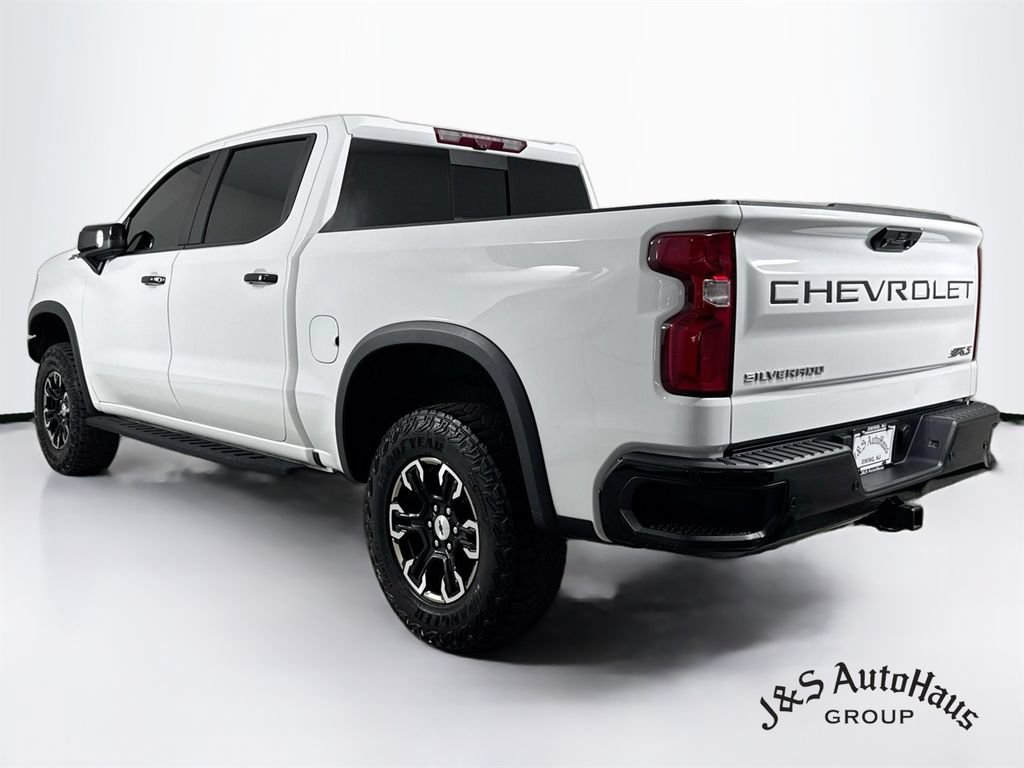 Used 2023 Chevrolet Silverado 1500 ZR2 w/ Technology Package AWD/4WD image 5