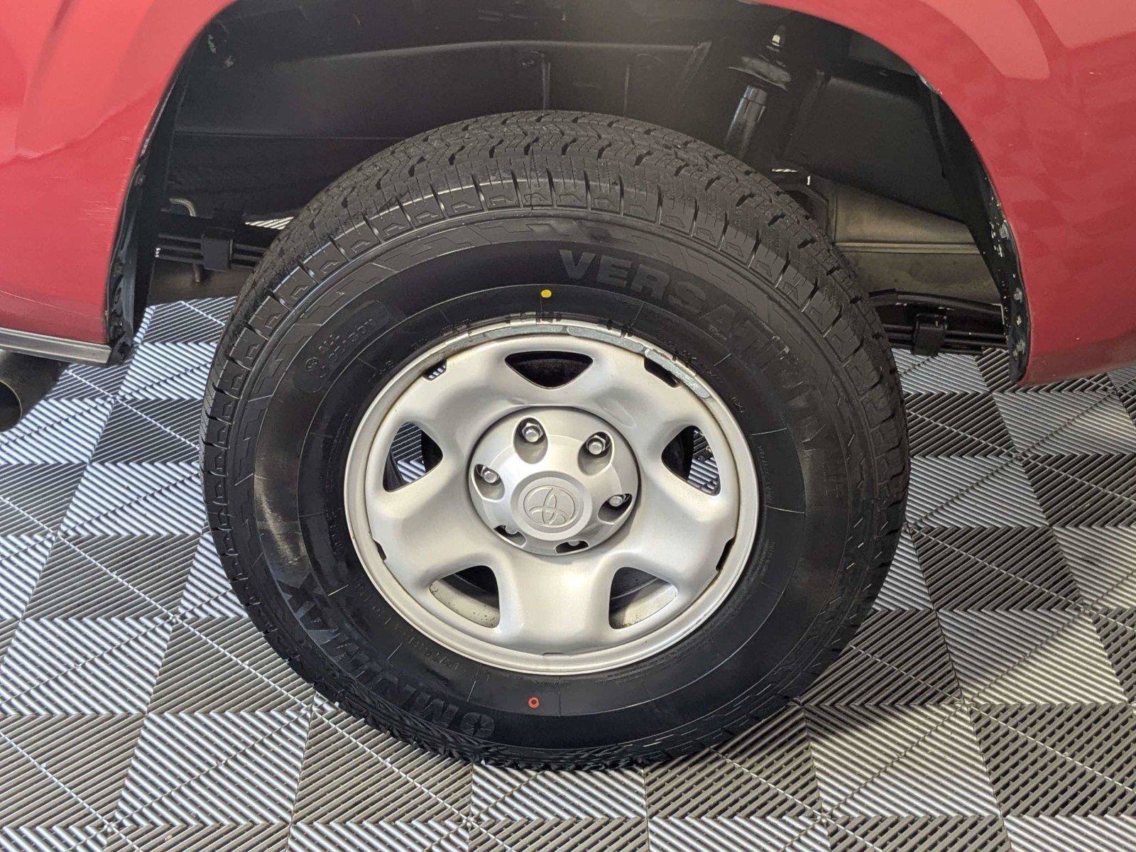 Certified 2023 Toyota Tacoma SR AWD/4WD image 11