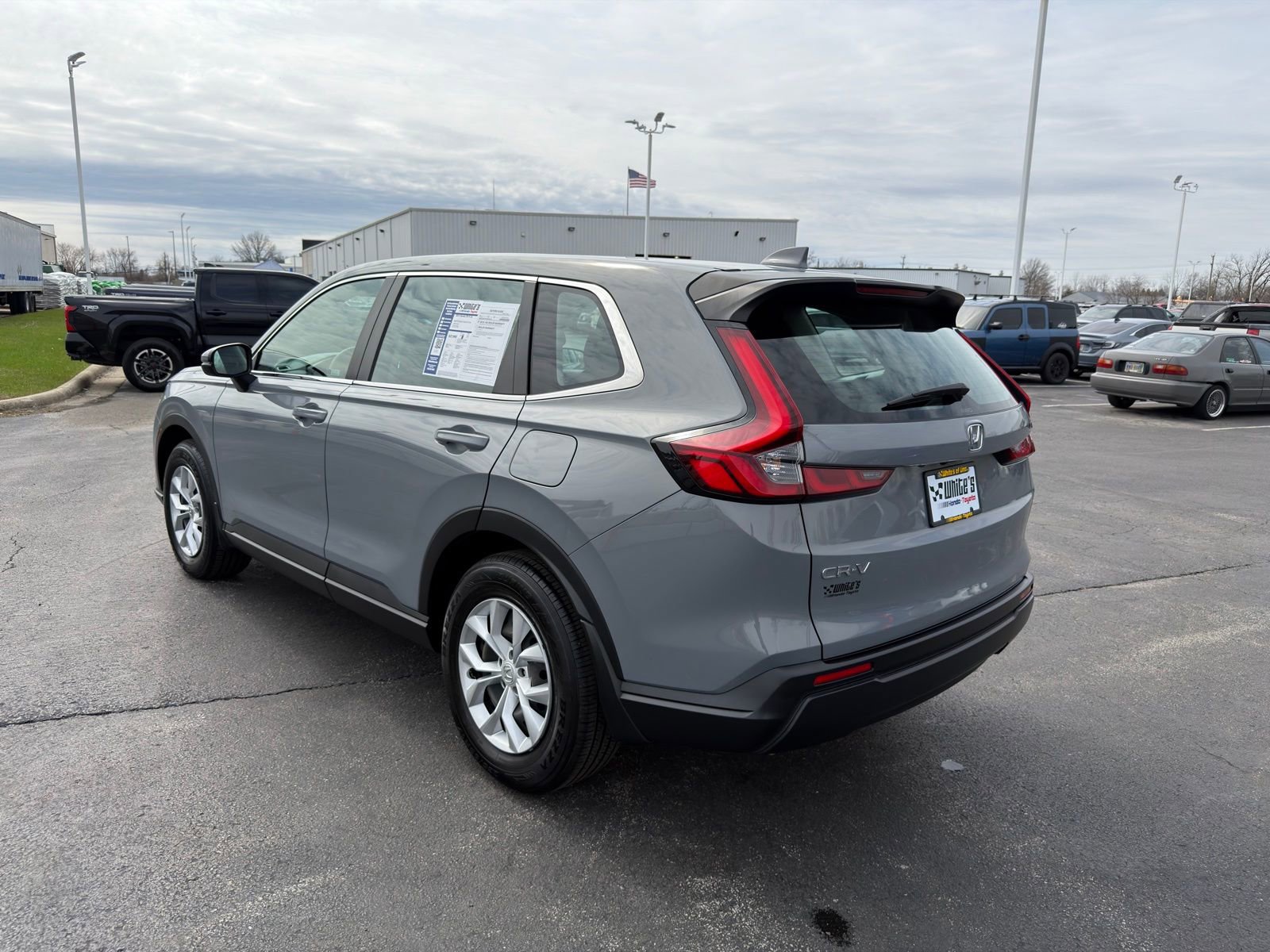 Used 2024 Honda CR-V LX image 6