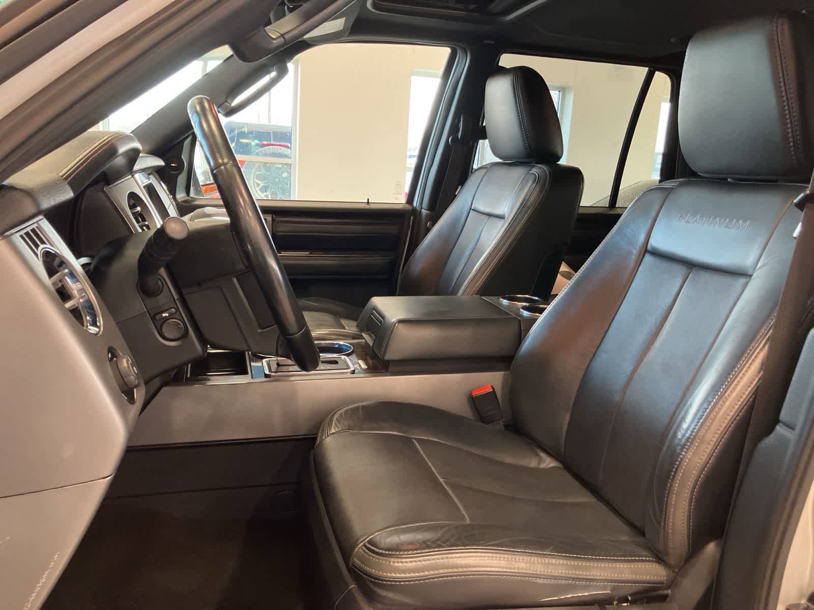 Used 2017 Ford Expedition EL Platinum image 13