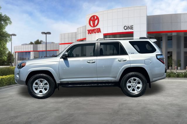 Used 2021 Toyota 4Runner SR5 Premium AWD/4WD image 8