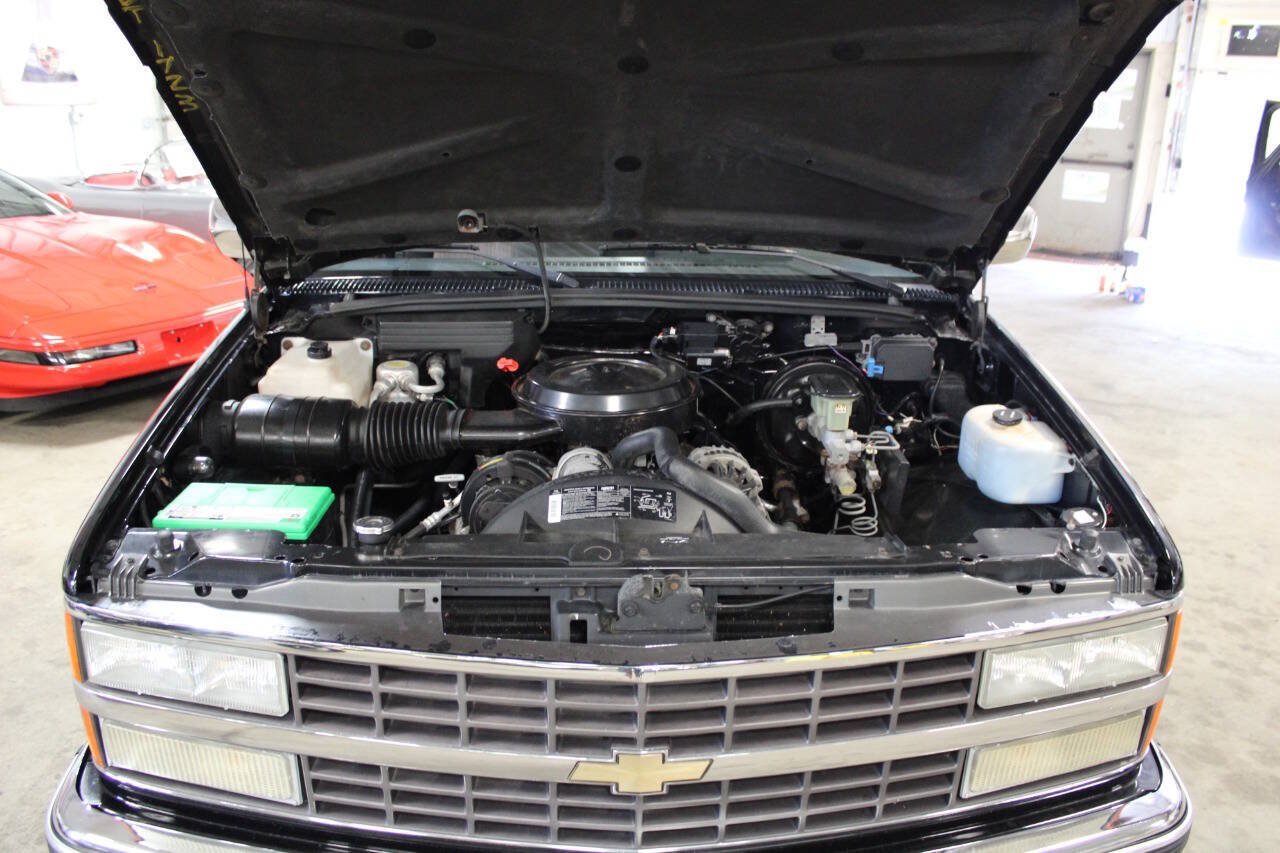 Used 1990 Chevrolet Silverado 1500 2WD Regular Cab image 40
