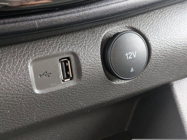 Used 2024 Ford Transit 350 XLT image 19