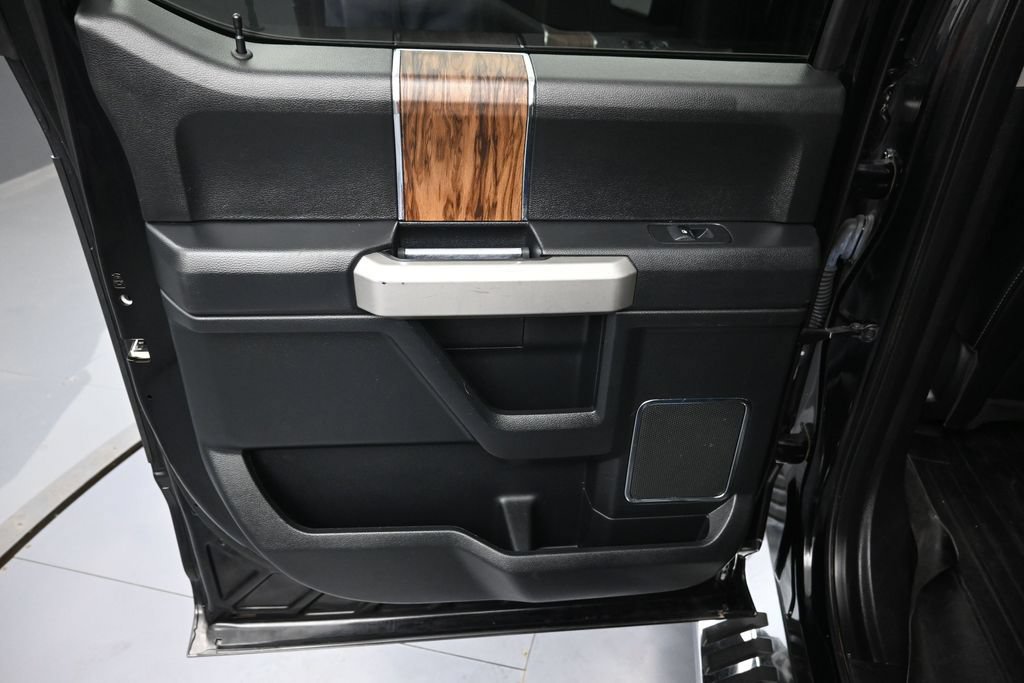 Used 2018 Ford F150 Lariat AWD/4WD image 26