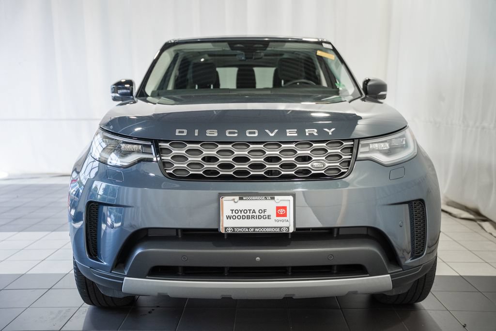 Used 2024 Land Rover Discovery S AWD/4WD image 2
