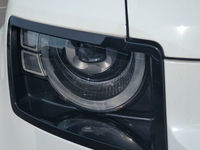 Used 2020 Land Rover Defender 110 SE AWD/4WD image 10