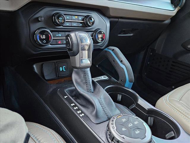 Used 2023 Ford Bronco Wildtrak AWD/4WD image 11