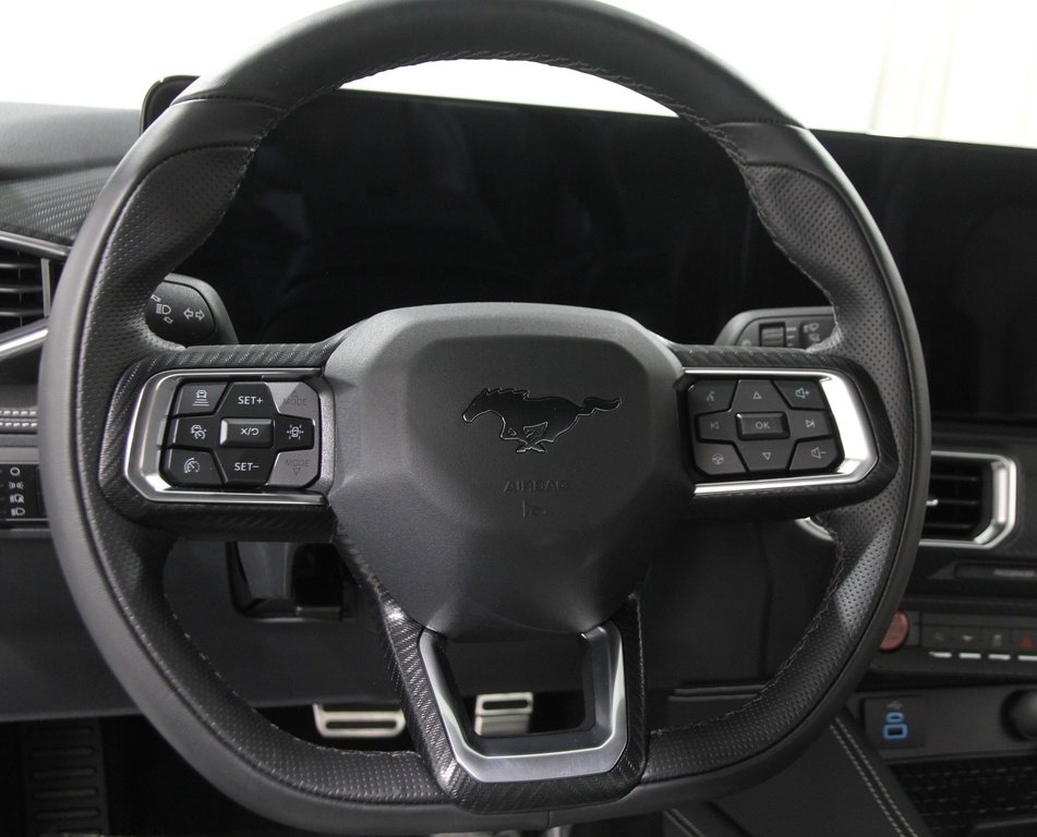 Used 2024 Ford Mustang Premium image 7