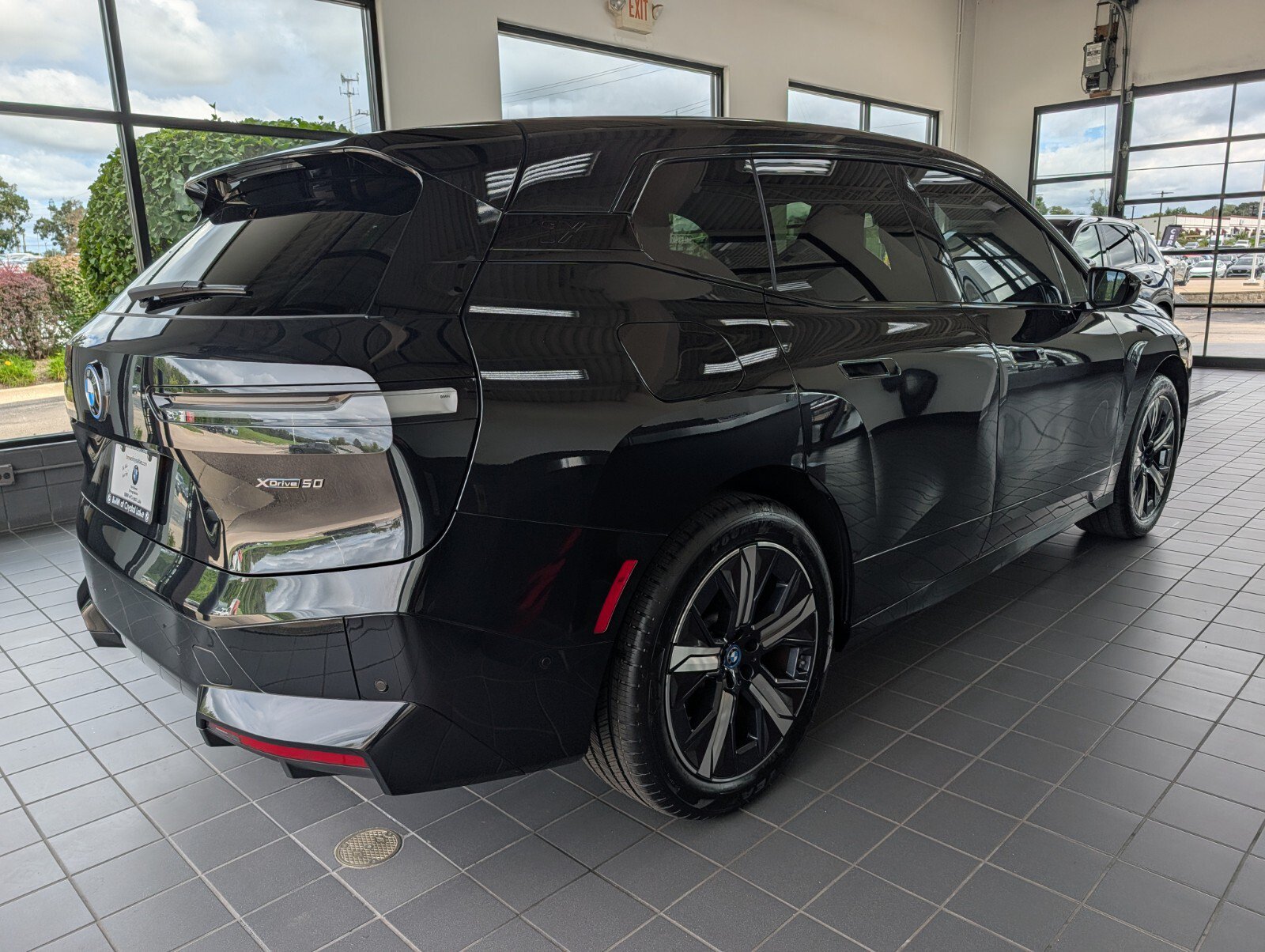Certified 2024 BMW iX xDrive50 w/ Sport Package AWD/4WD image 2