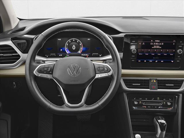 New 2027 Volkswagen Taos SE FWD image 4