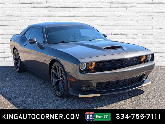 Used 2022 Dodge Challenger R/T w/ Plus Package image 3