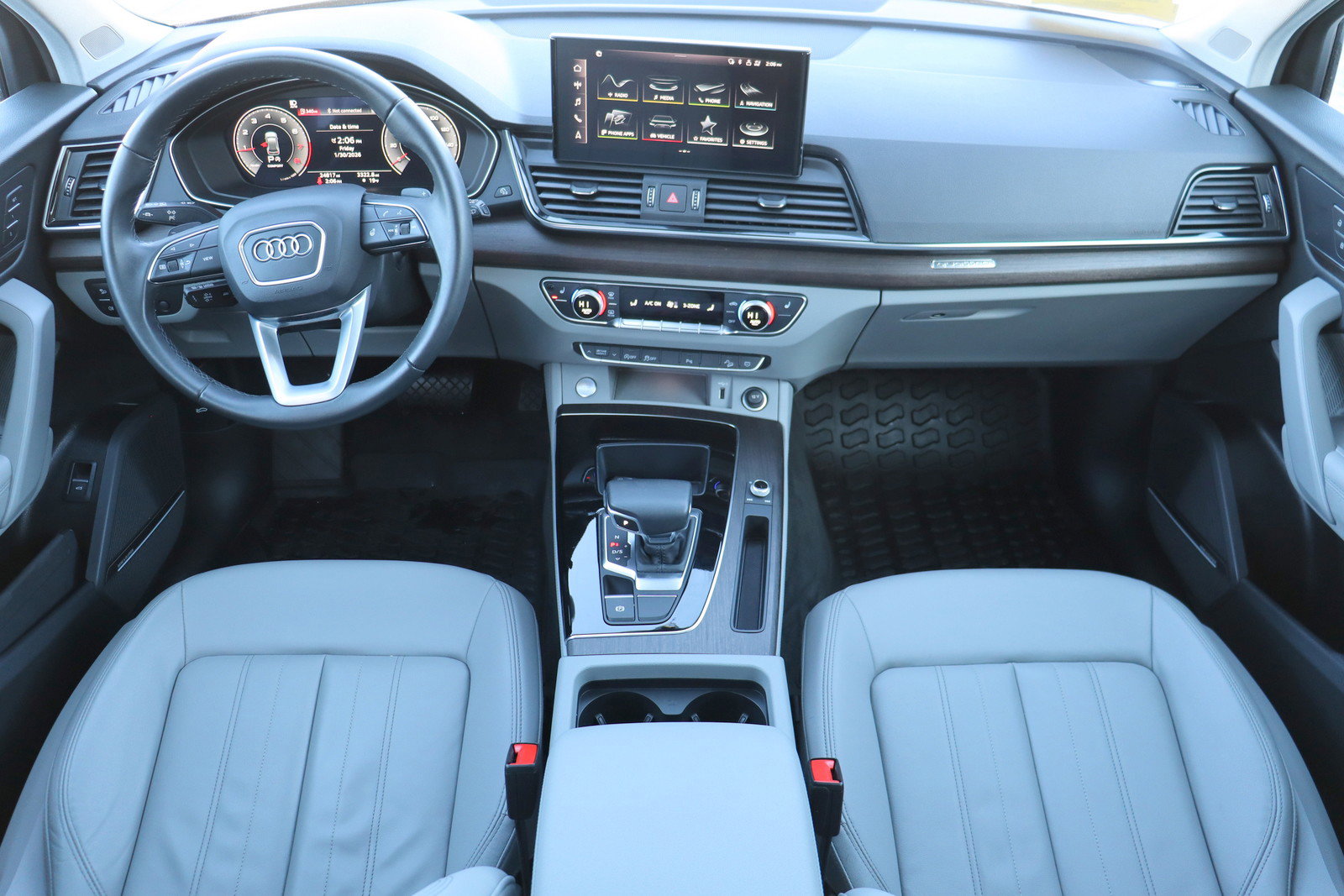 Used 2023 Audi Q5 2.0T Premium Plus w/ Premium Plus Package image 9