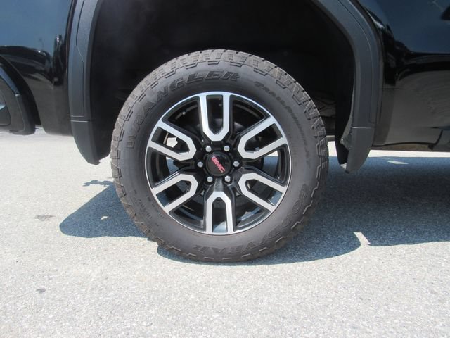 Used 2022 GMC Sierra 1500 AT4 w/ AT4 Premium Package AWD/4WD image 6