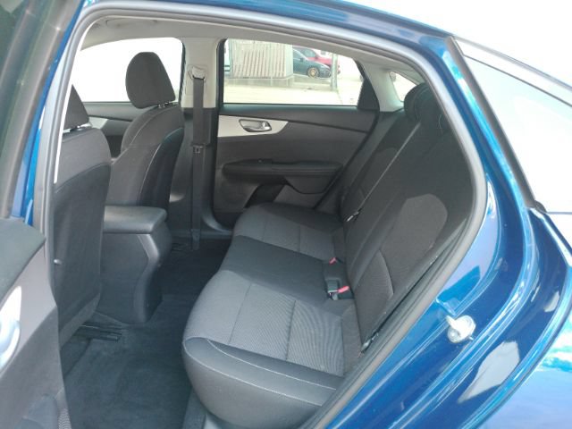 Used 2023 Kia Forte LXS FWD image 17
