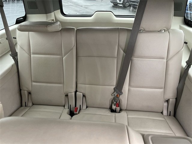 Used 2022 Cadillac Escalade ESV Premium Luxury Platinum image 24