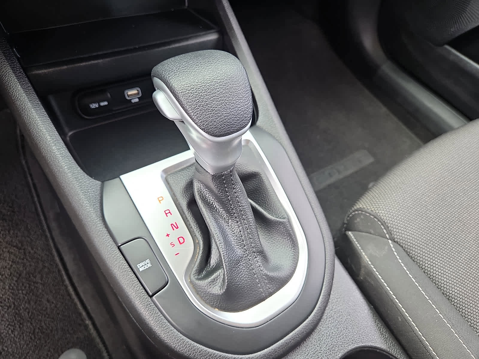 Used 2023 Kia Forte LXS image 16