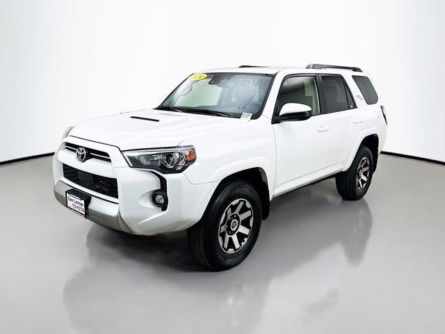 Used 2024 Toyota 4Runner TRD Off-Road image 3