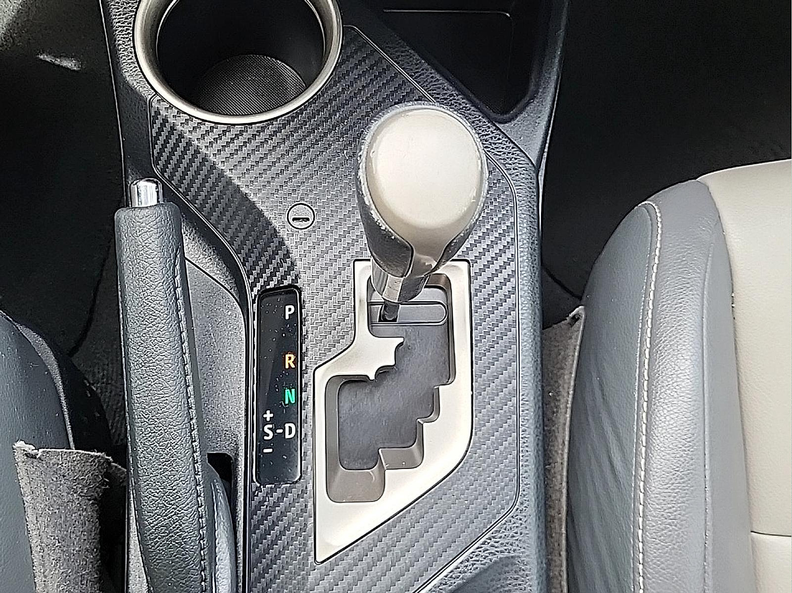 Used 2014 Toyota RAV4 Limited AWD/4WD image 28