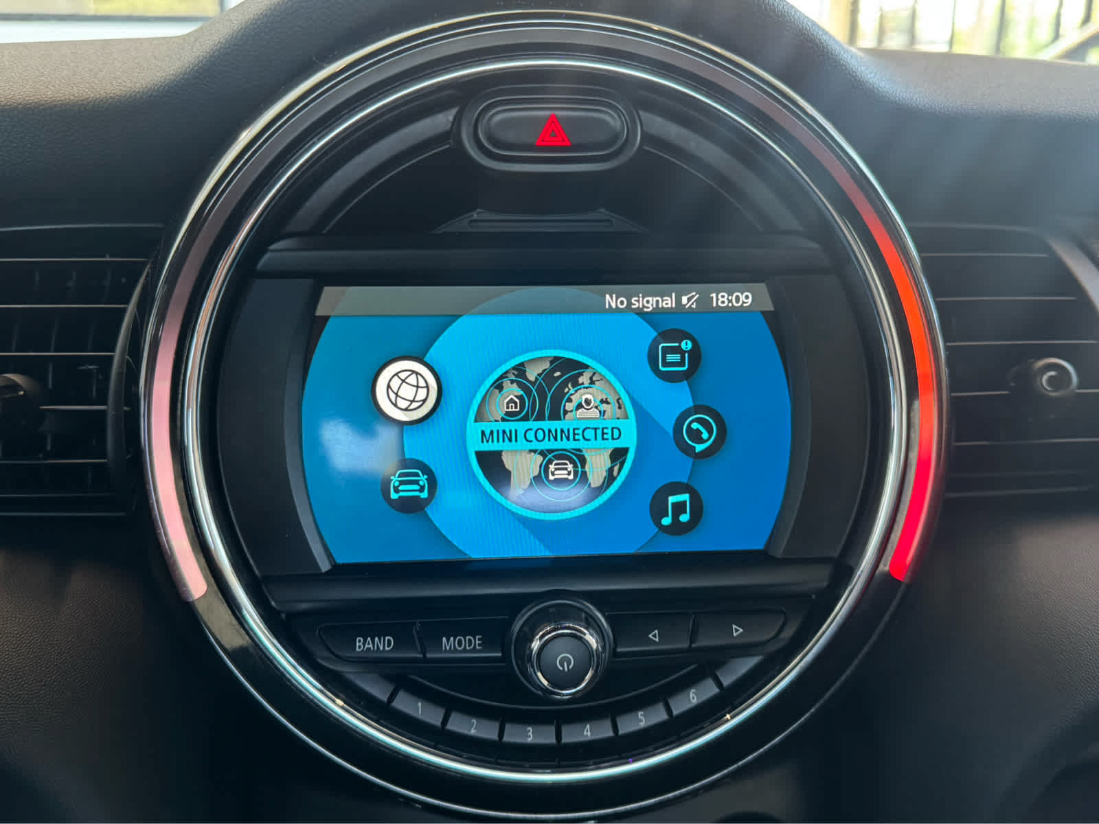 Used 2019 MINI Cooper Convertible FWD image 19