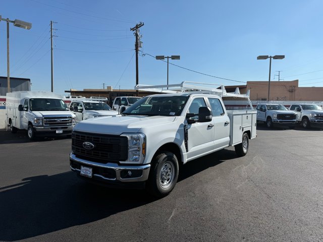 New 2026 Ford F250 XL w/ XL Chrome Package image 5