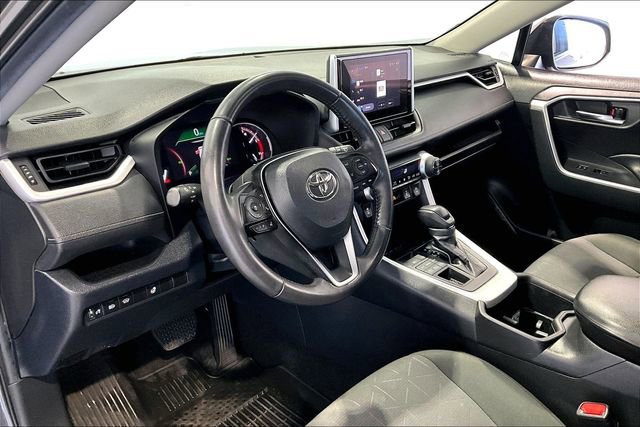 Used 2023 Toyota RAV4 XLE w/ XLE Grade Weather Package AWD/4WD image 17
