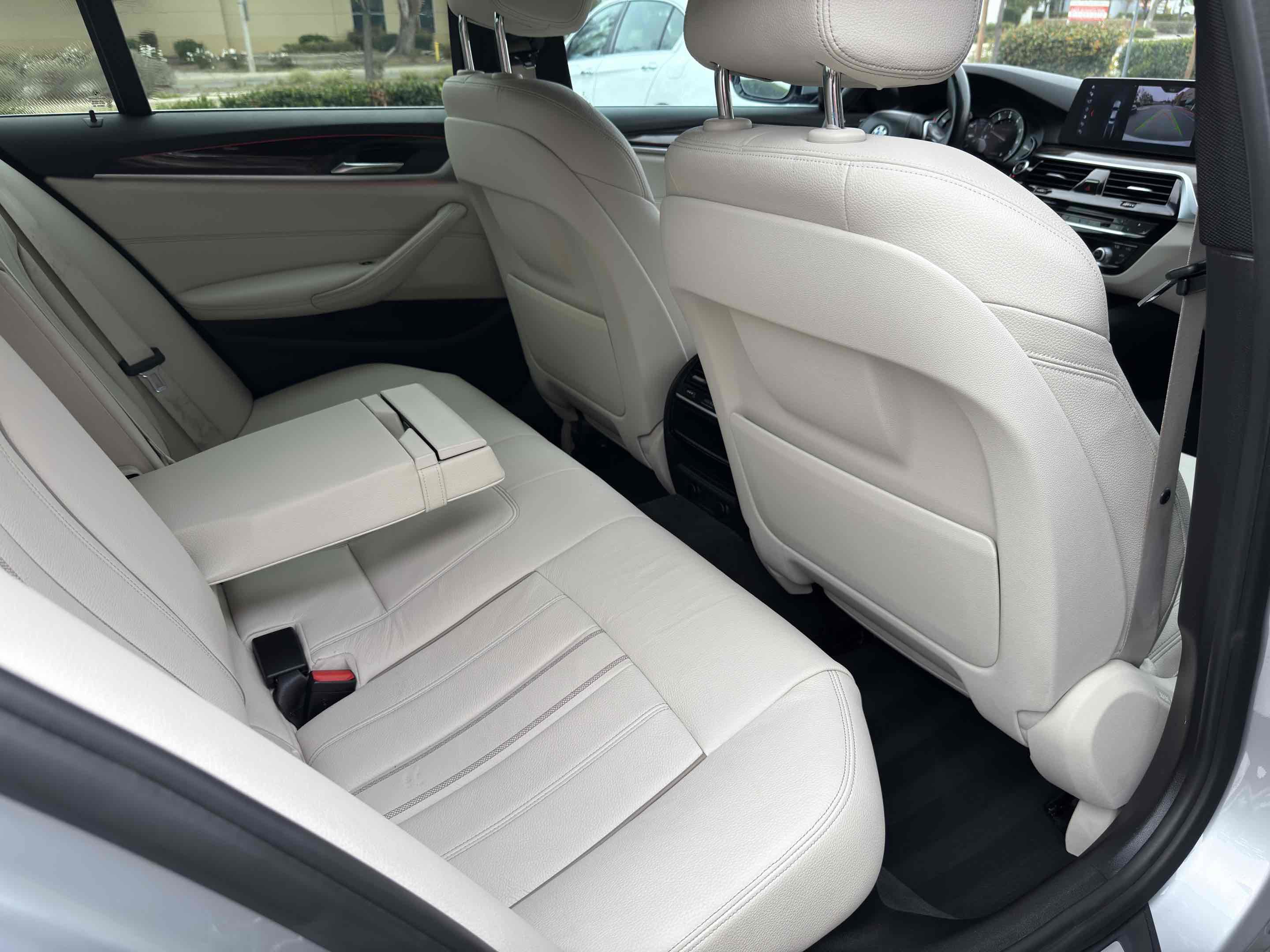 Used 2017 BMW 540i image 54