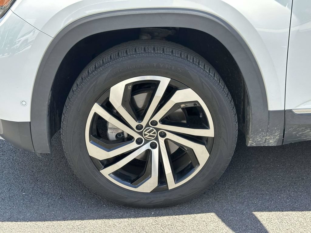 Used 2021 Volkswagen Atlas SEL Premium AWD/4WD image 10