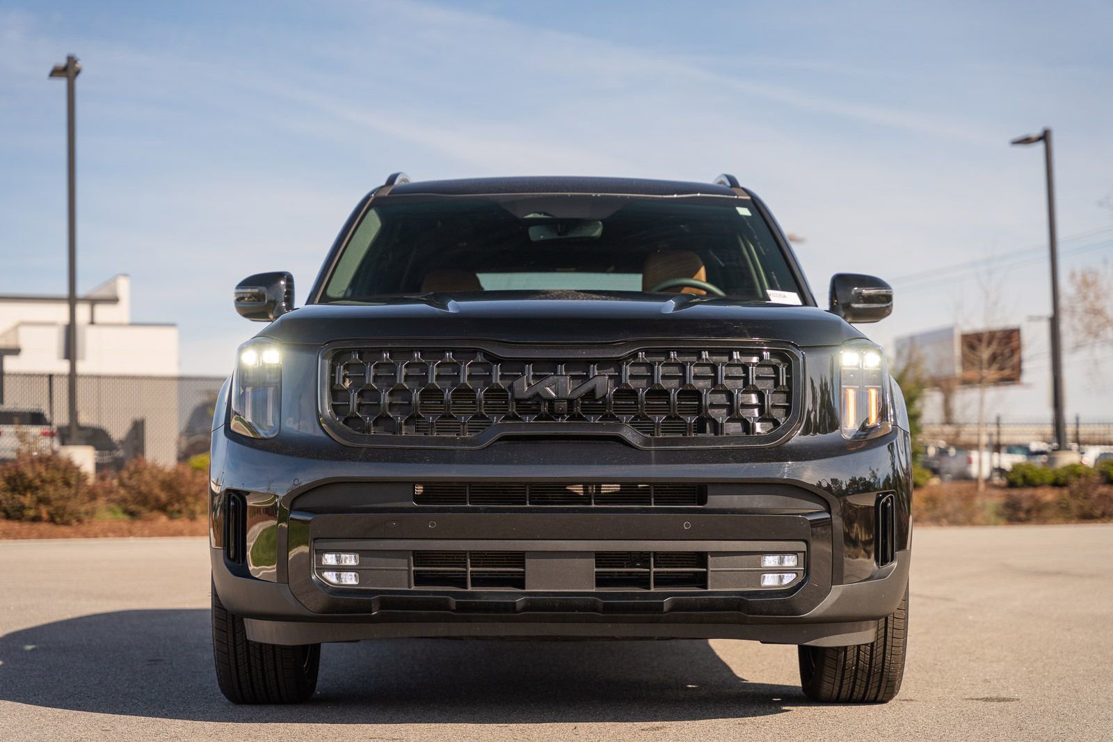 Used 2025 Kia Telluride SX X-Line image 2