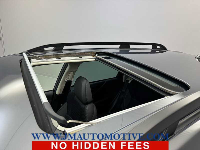 Used 2023 Subaru Forester Premium AWD/4WD image 11