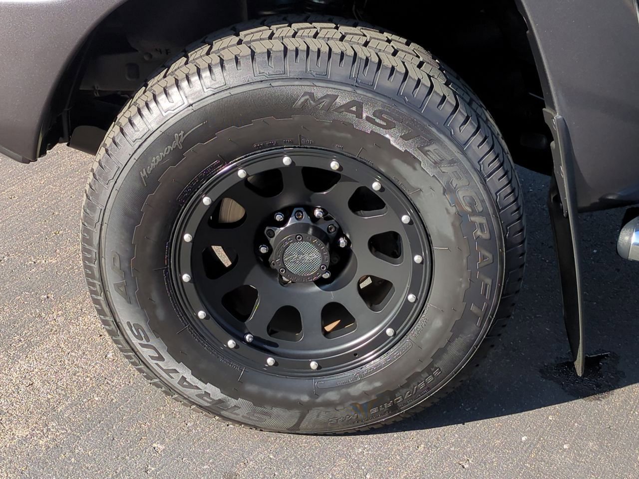 Used 2014 Toyota Tacoma PreRunner image 9