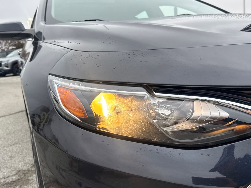 Used 2023 Chevrolet Malibu LT image 11