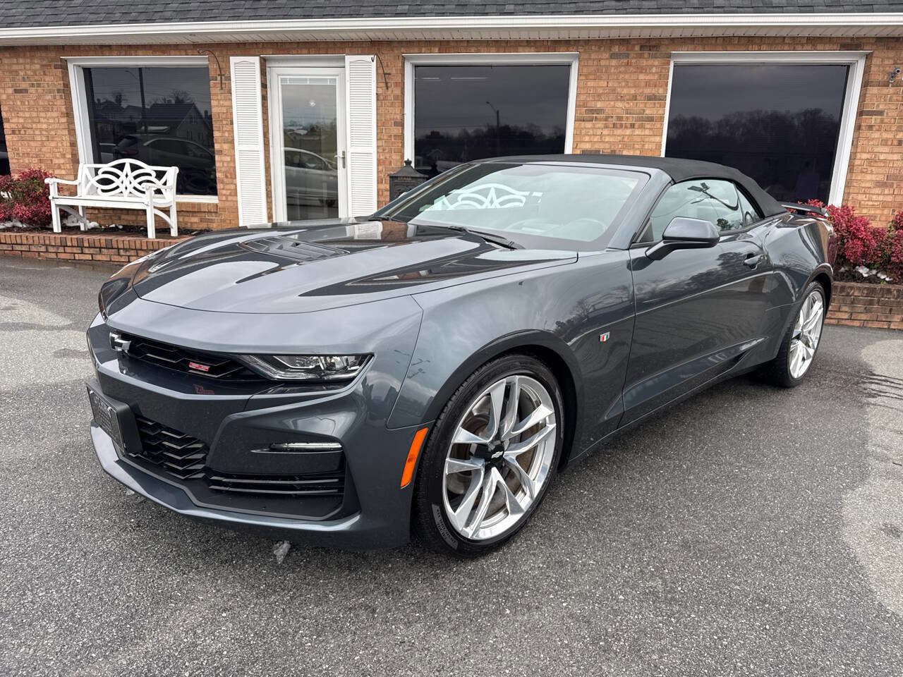 Used 2020 Chevrolet Camaro SS image 41