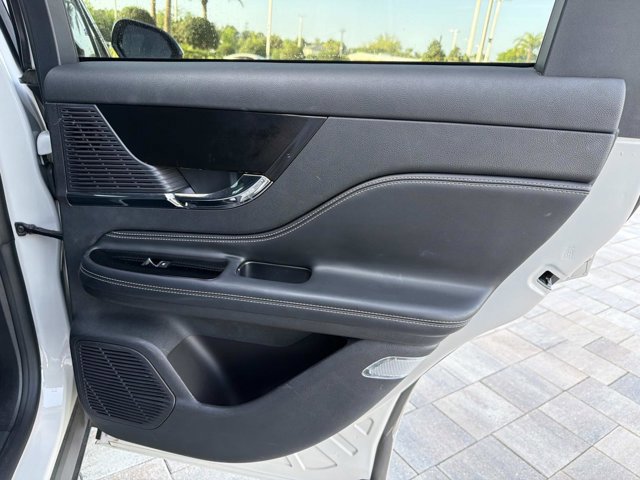 Certified 2022 Lincoln Corsair FWD w/ Premium Package image 22