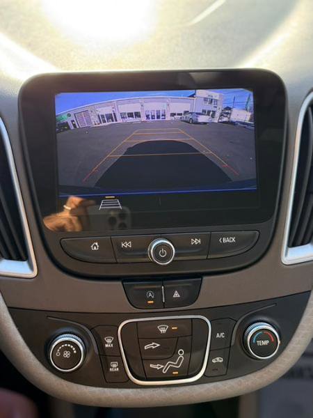 Used 2020 Chevrolet Malibu LS FWD image 20
