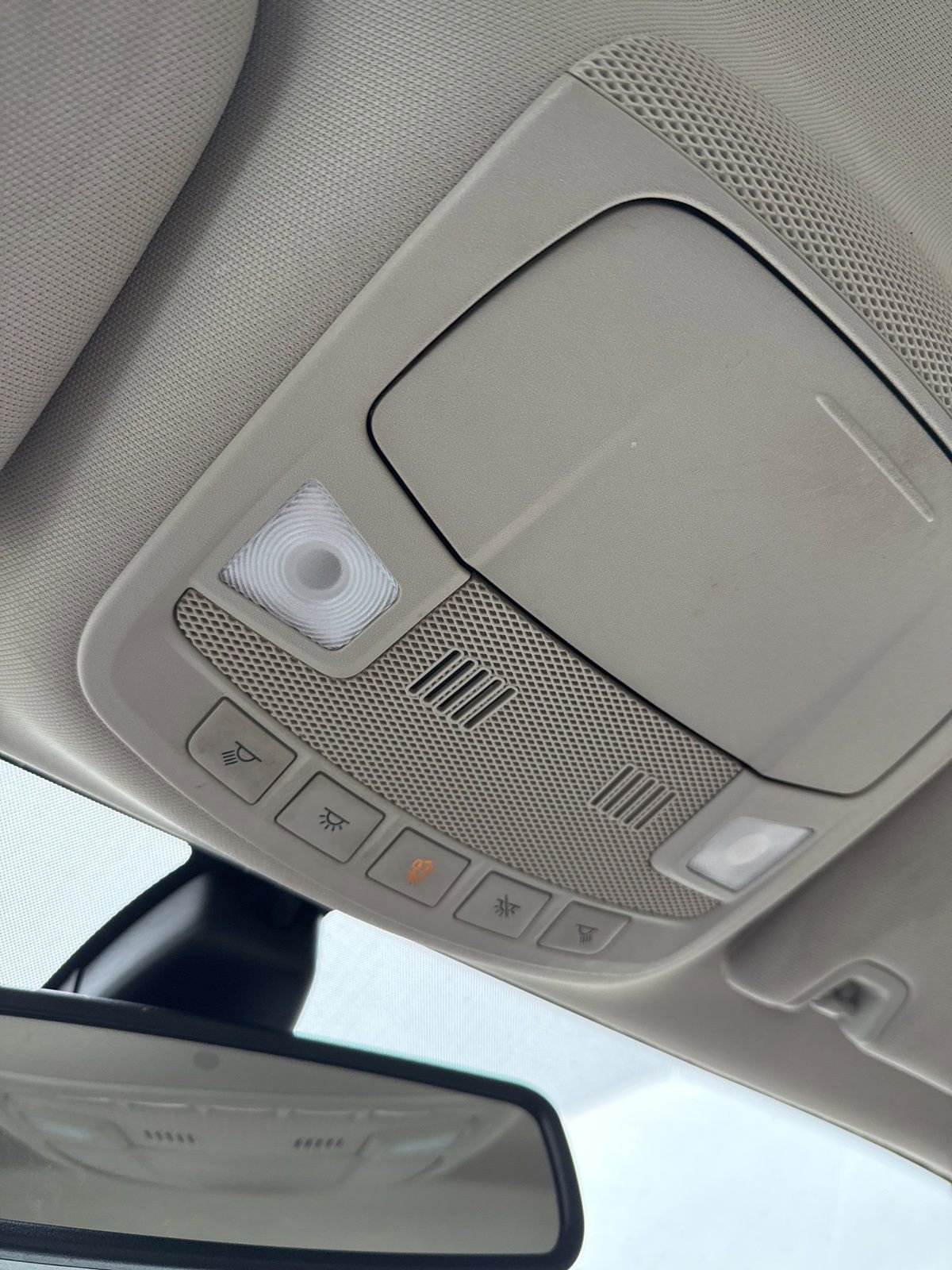 Used 2019 Ford Fusion SE image 32