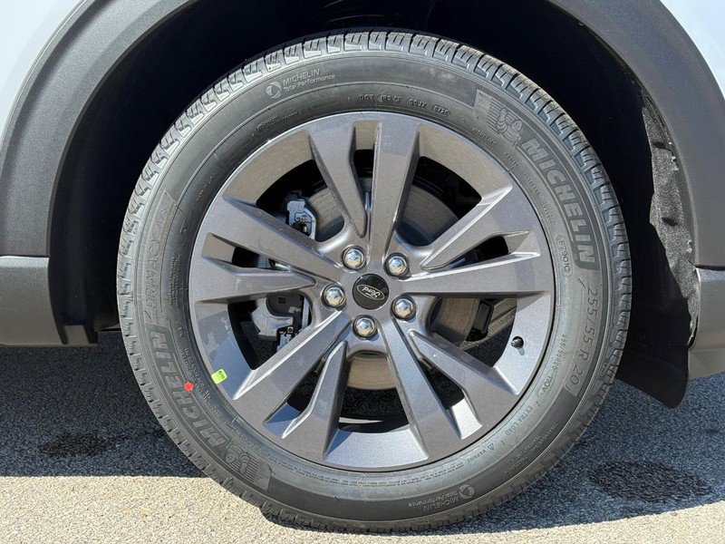 New 2026 Ford Explorer Active image 11