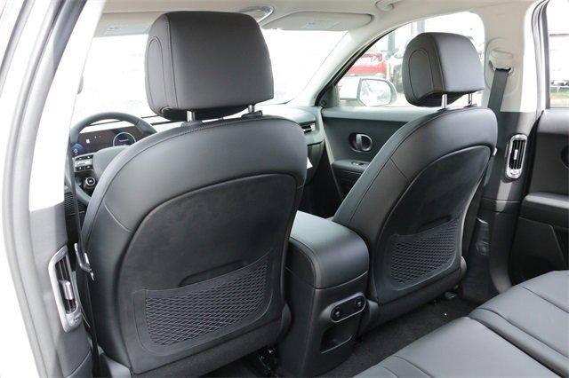 New 2026 Hyundai Ioniq 5 SEL image 18
