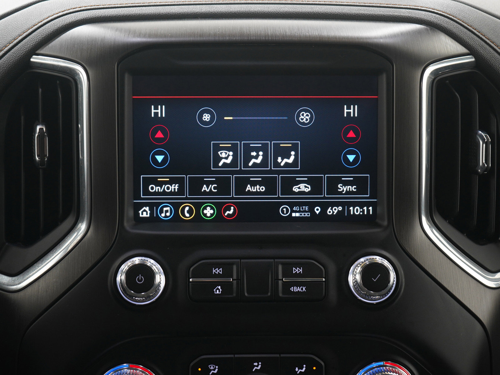 Used 2023 GMC Sierra 2500 AT4 w/ Gooseneck/5TH Wheel Package image 18