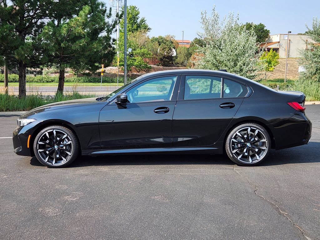 New 2026 BMW 330i xDrive Sedan w/ M Sport Package AWD/4WD image 2