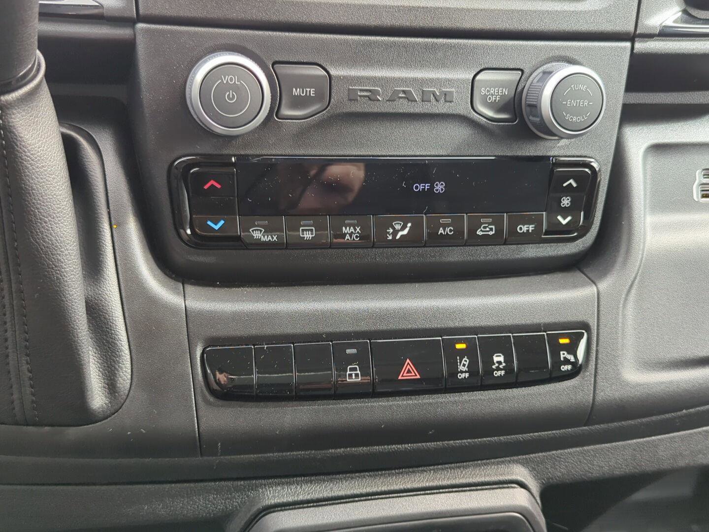 New 2026 RAM ProMaster 1500 w/ Safety Group image 21