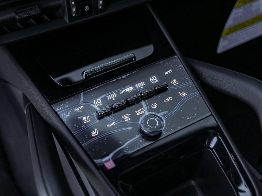Certified 2026 Porsche Cayenne AWD/4WD image 24