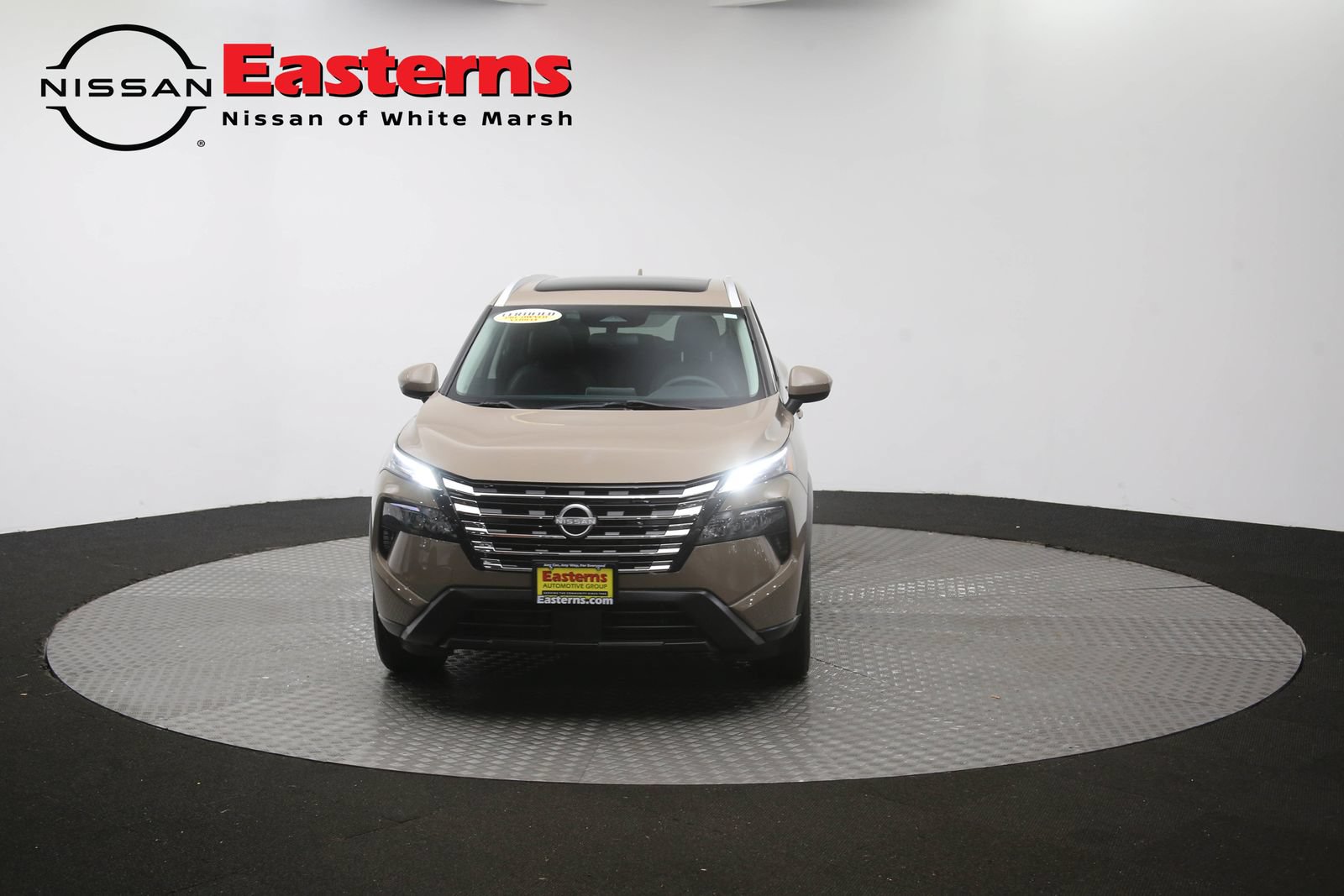 Used 2024 Nissan Rogue SV w/ SV Premium Package FWD image 52