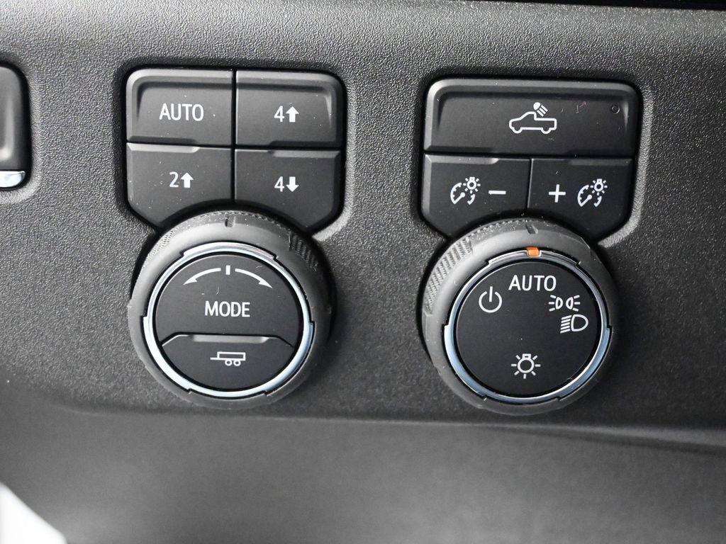 New 2025 Chevrolet Silverado 1500 LT image 34