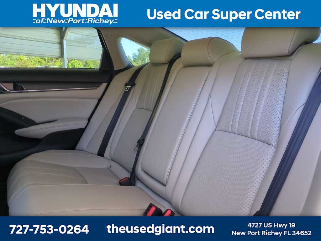 Used 2021 Honda Accord Touring image 13