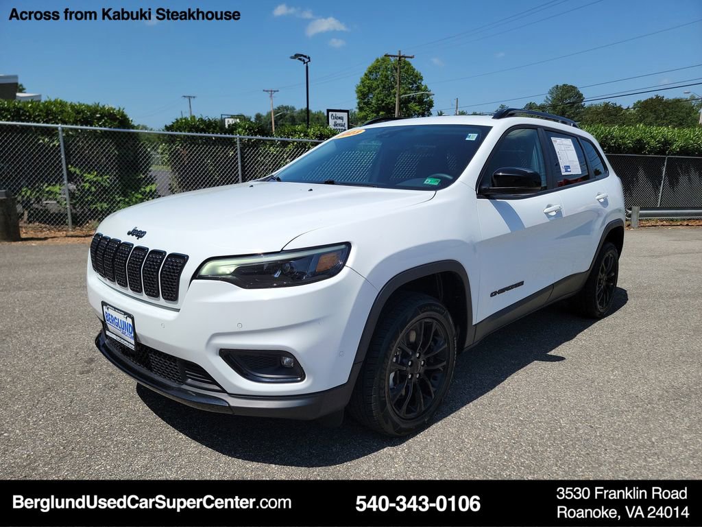 Used 2023 Jeep Cherokee Altitude Lux image 15