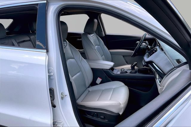 Certified 2023 Cadillac XT4 Premium Luxury w/ Technology Package AWD/4WD image 20