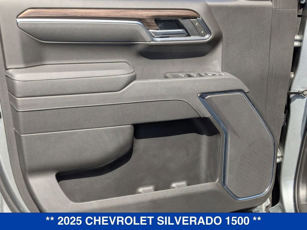 New 2025 Chevrolet Silverado 1500 LT w/ Z71 Off-Road Package image 11