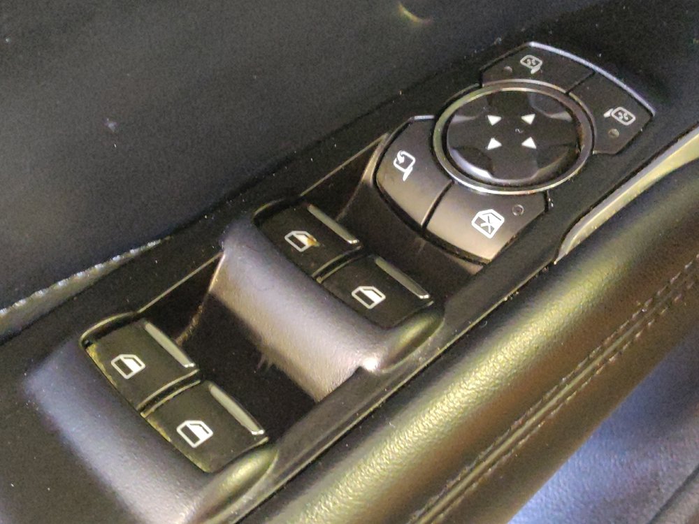 Used 2019 Lincoln MKC Reserve w/ MKC Climate Package FWD image 27